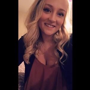 Meet your Posher, Courtney